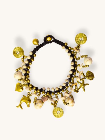Βραχιόλι Boho με Λευκό Χαολίτη & Χρυσά Charms | Couronne