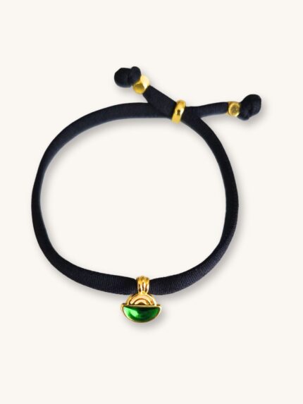 Βραχιόλι με Μαύρο Κορδόνι & Χρυσό Boho Charm με Πράσινο Κρυσταλλάκι | Couronne