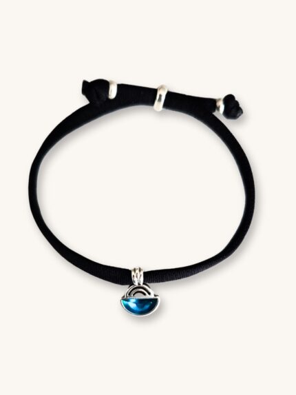 Βραχιόλι με Μαύρο Κορδόνι & Ασημί Boho Charm με Γαλάζιο Κρυσταλλάκι | Couronne