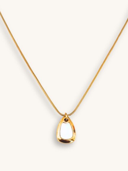 Κολιέ Αλυσίδα Χρυσό με Φιλντισένιο Charm Σταγόνα | Couronne