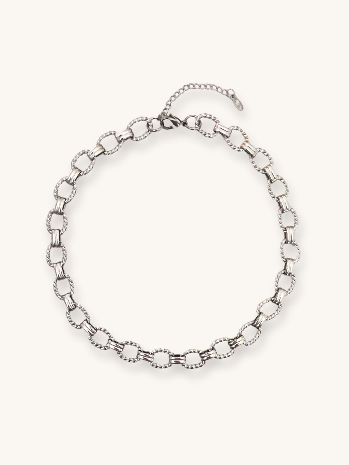 kolie-asimi-alysida-enallax-plektous-krikous Κολιέ Ασημί με Αλυσίδα και Εναλλάξ Πλεκτούς Κρίκους | Couronne