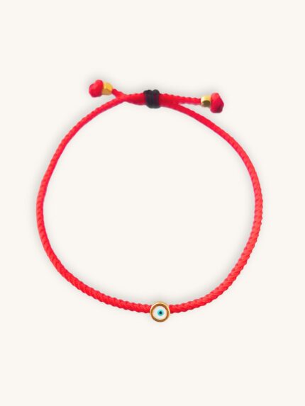 Βραχιόλι με κόκκινο μακραμέ κορδόνι και λευκό ματάκι