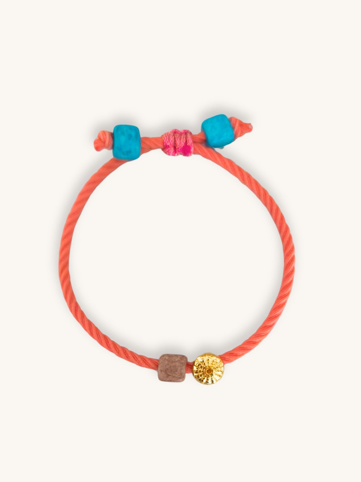 vraxioli-korali-kordoni-chryso-achino-chandres Βραχιόλι με κοραλί κορδόνι, χρυσό αχινό και πολύχρωμες χάντρες