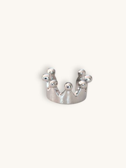 Ασημί ατσάλινο ear cuff με σχέδιο κορώνας